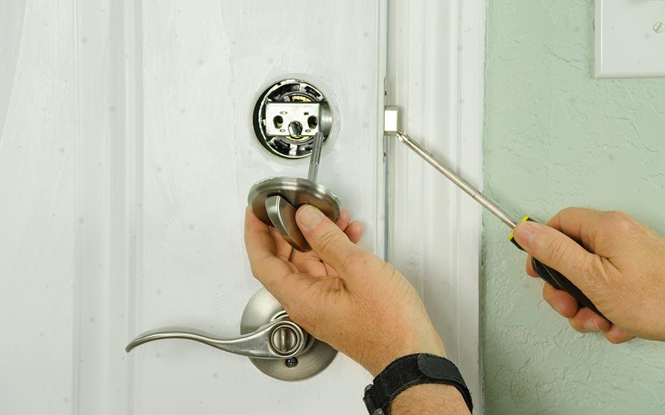 rapidité serrurier ouverture de porte Clichy